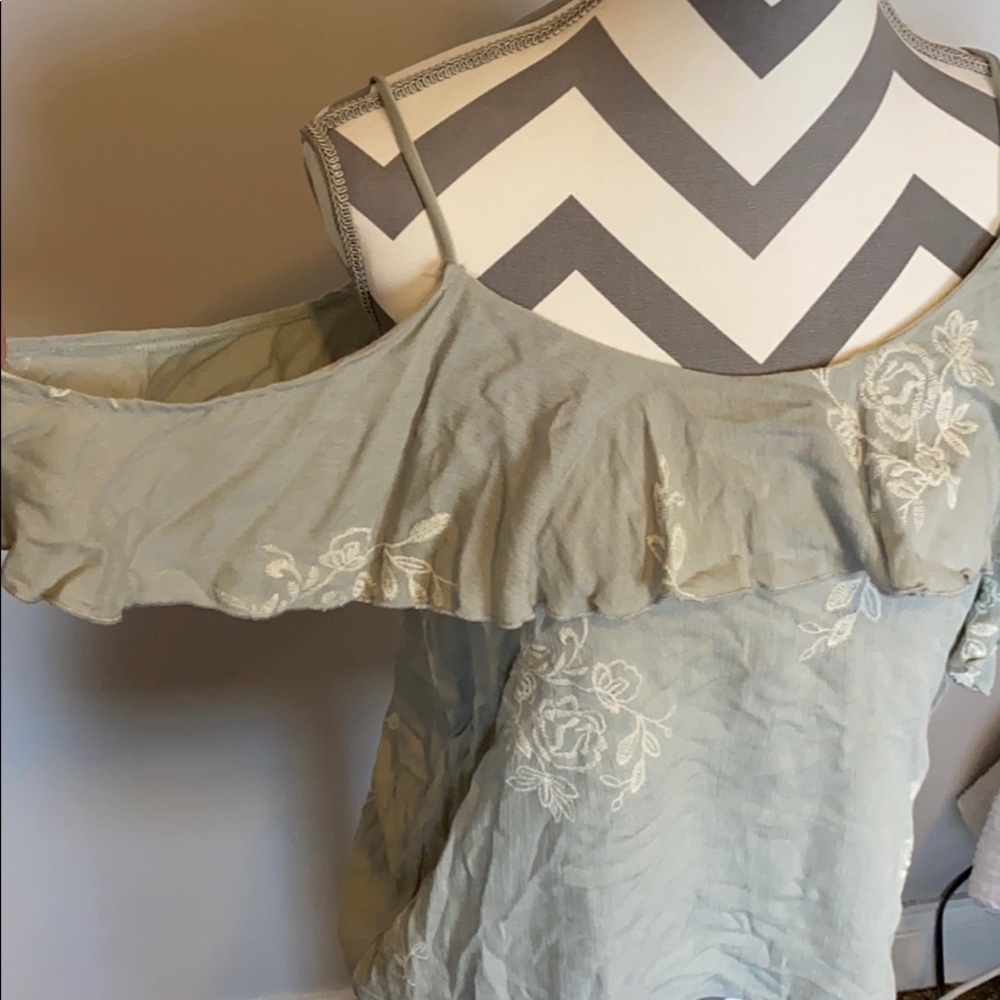 Embroidered Tank Top - Picture 2 of 2